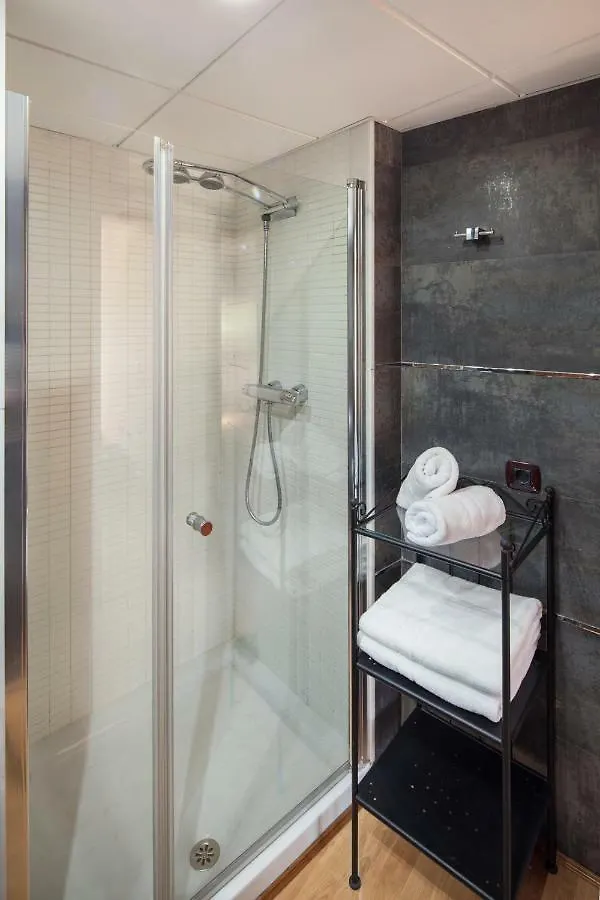 Hi Boutique Malaga Center Apartment